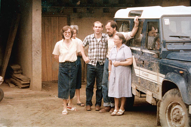 al Gabusi don Paolo Raffaini Fiorenzo saveriane Giovanna Rocchi e Lina Perrini in visita a Kitutu