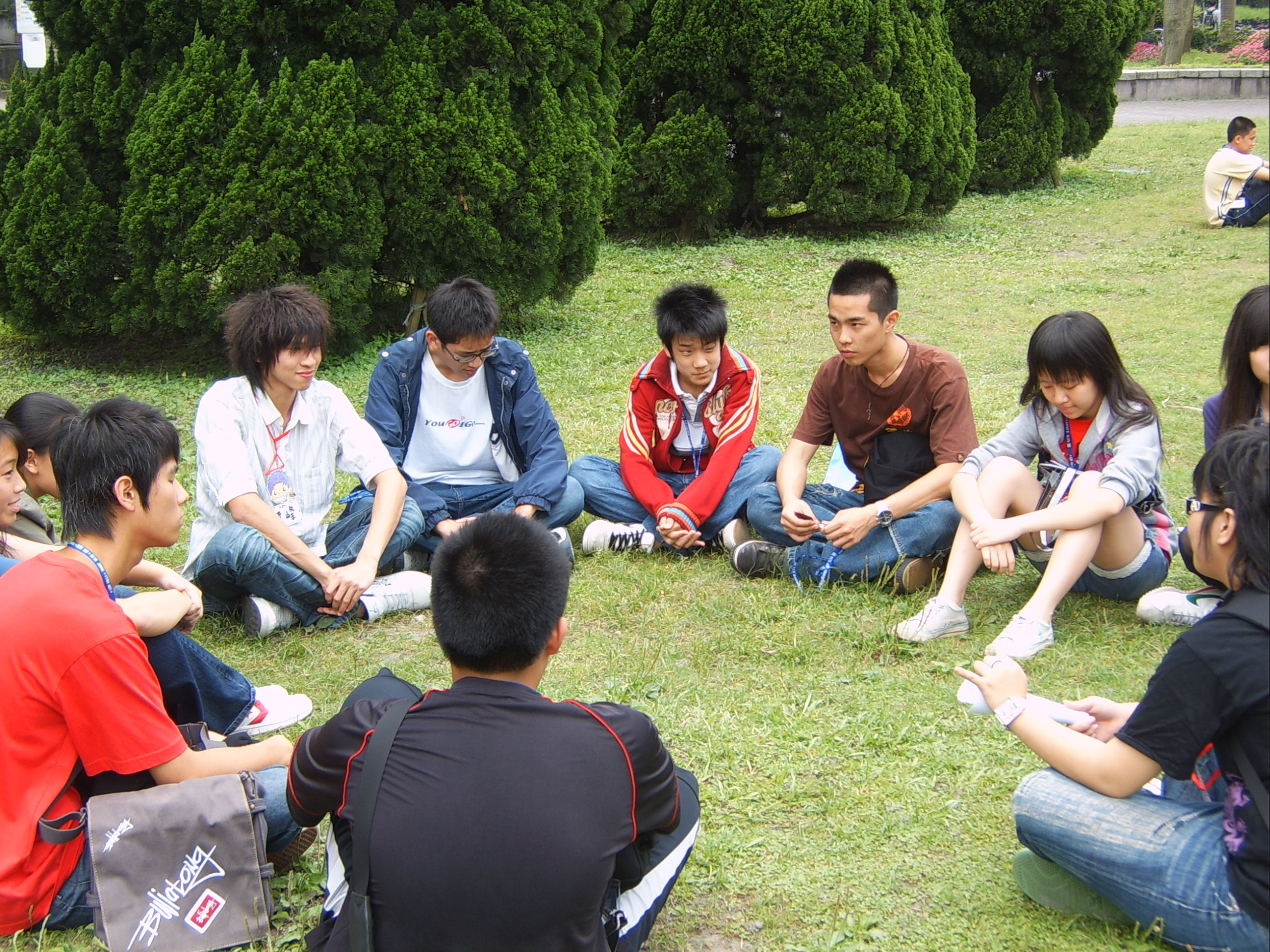 youth in taiwan sharing their faith 4648231135 o