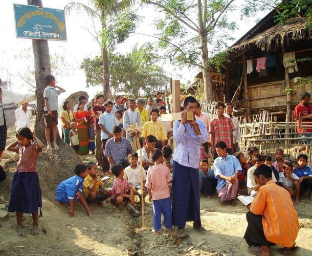 "La voce del Bangladesh", N°1