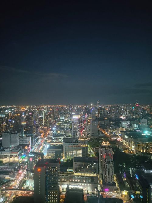 Un mese fa eravamo in Thailandia e oggi la missione &egrave; qui