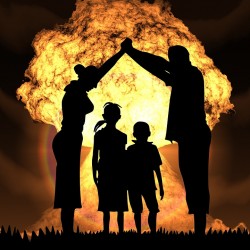 Guerra Nucleare, Incontro con Manlio Dinucci